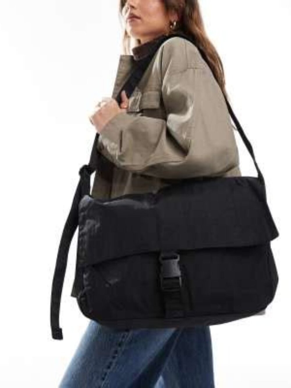 Baggu Messenger Bag in Black